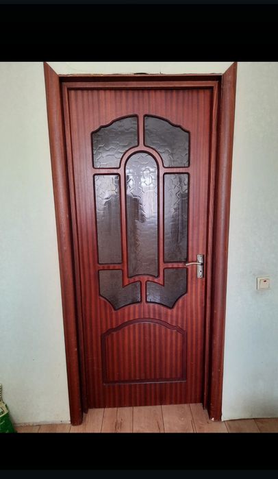 Межкомнатные двери б/у