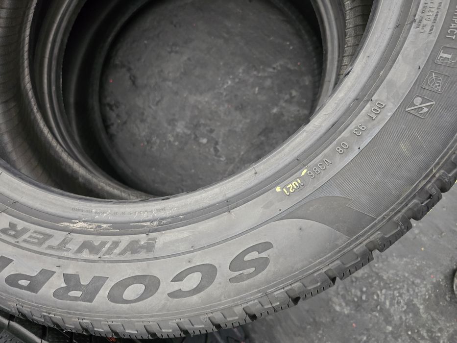 235.55.19 pirelli m+s