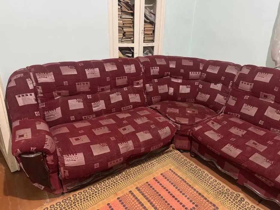 Divan uglovoy Shayxontohur Komolonda