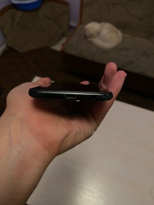 Samsung A6 32 gb face id bor