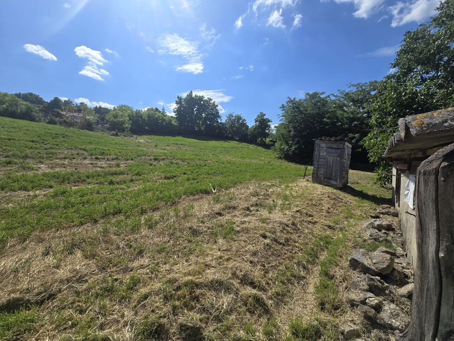 De vanzare casa cu teren
