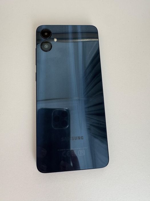 Продам смартфон самсунг