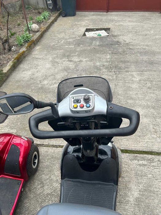carucior scuter carut persoane handicap dizabilitati