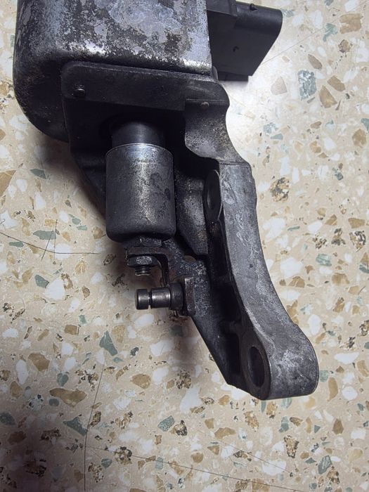 Actuator turbo BMW 320  d 163 CP