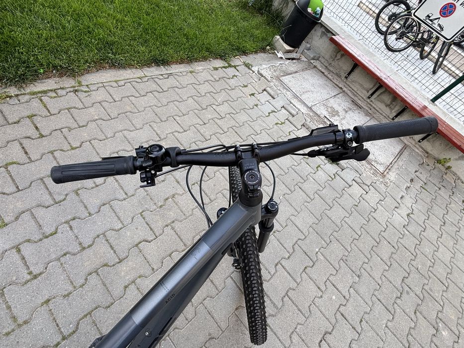 Велосипед Cube Acid 29