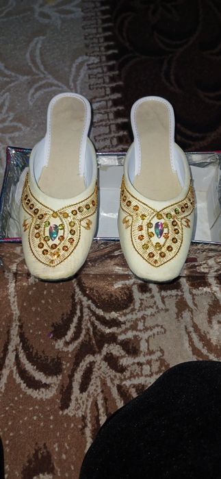 Buhariskiy kampilekt