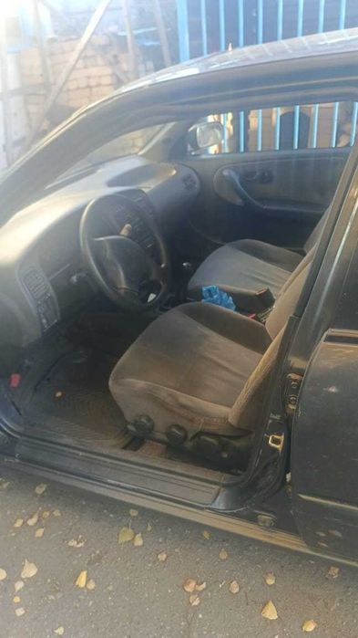 Nissan Primera 1996 г.