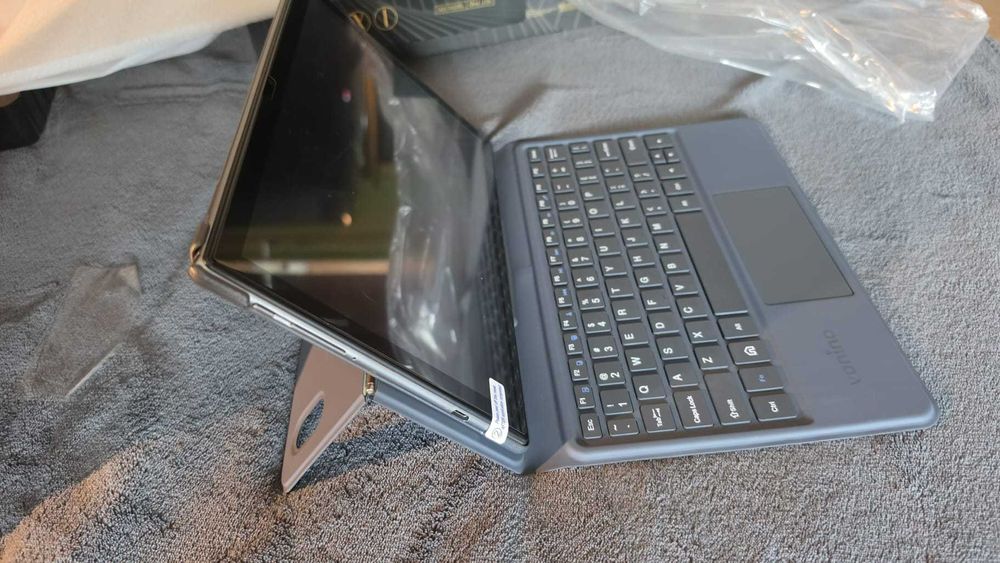 tableta VONINO iMart Pro 10 inch 4G si cu husa+tastatura noi sigilate