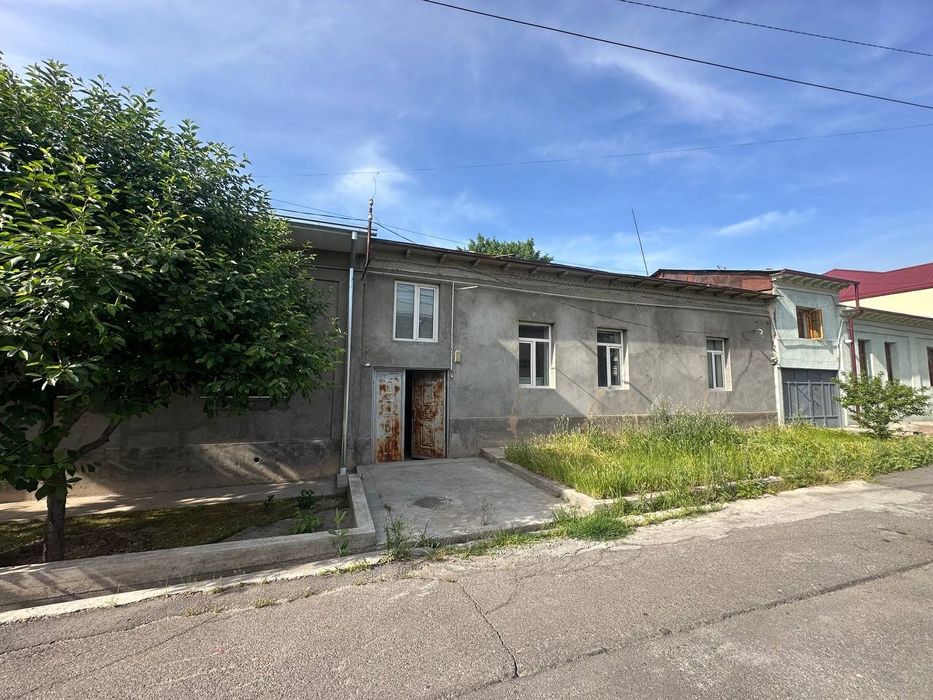Uchtepa uchastka 4 sotik  yer xisobida