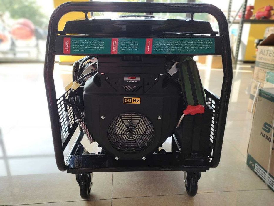 Бензиновый портативный генератор ALTECO AGG15000TE DUO 12КВт 220В/380В