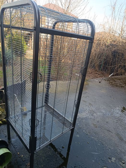 Vand colivie papagal talie mare!