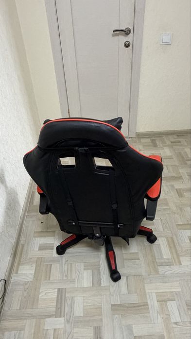 Продам кресло игравое