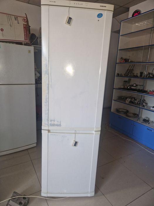 Холодильник марки samsung
