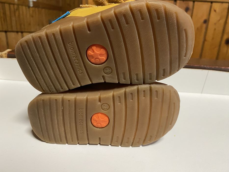 Biomecanics - ghete, masura 21