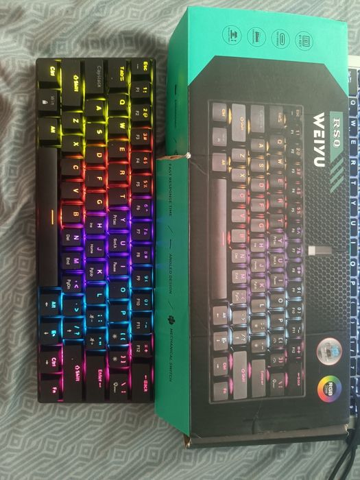 Продам игровую клавиатуру
