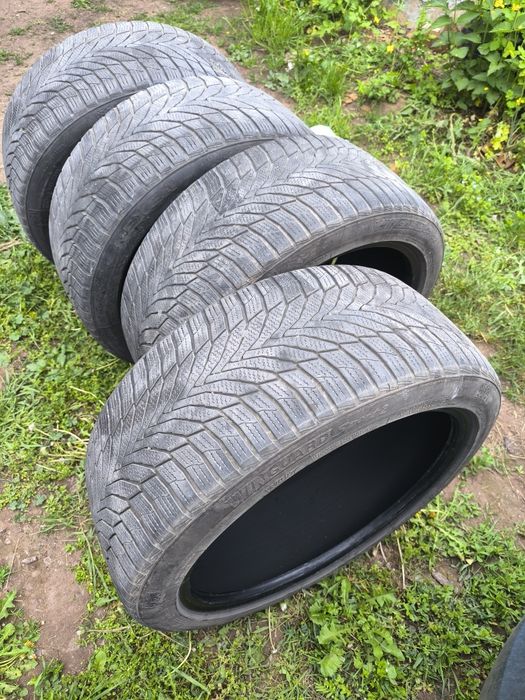 Гуми Nexen 256/40/19 dot22
