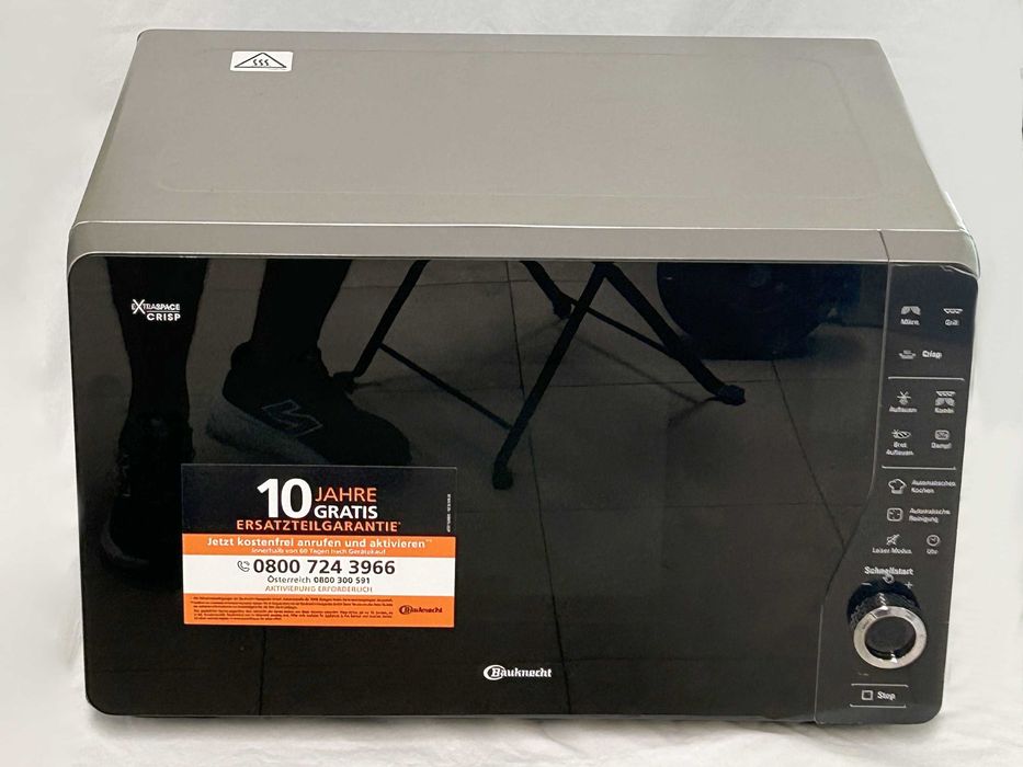 Микровълнова фурна Bauknecht ExtraSpace Crisp MW 427 SL (С транспортен дефект)