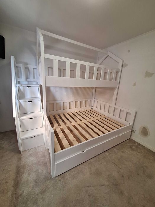 TRANSPORT GRATUIT.Pat etajat tip casuta.Cod 3529