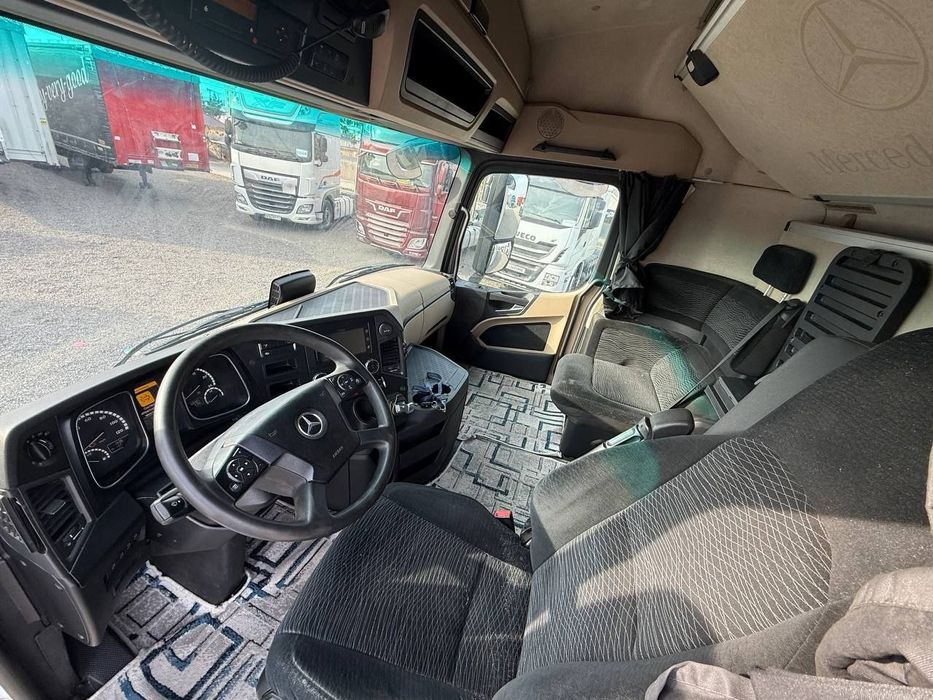 Mercedes Actros 1842 паравоз + SCHMITZ прицеп Сотилади