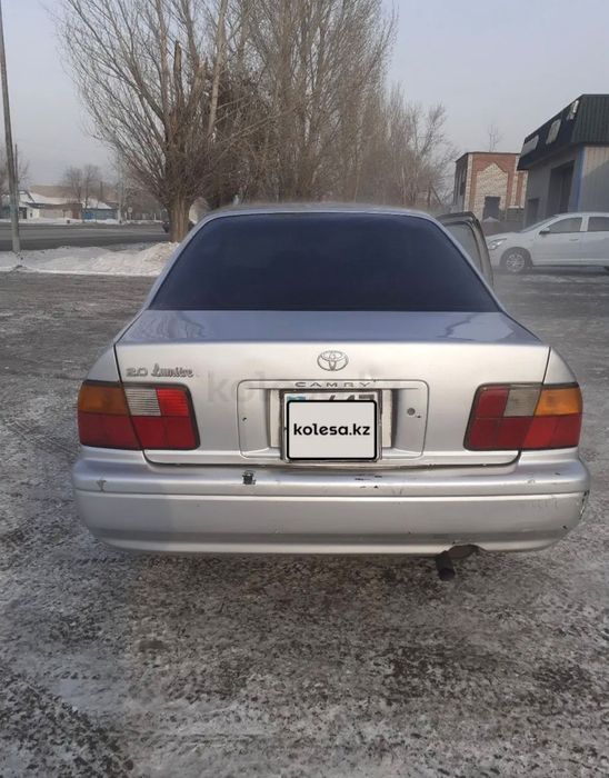 Продам машину Тайота камри св40