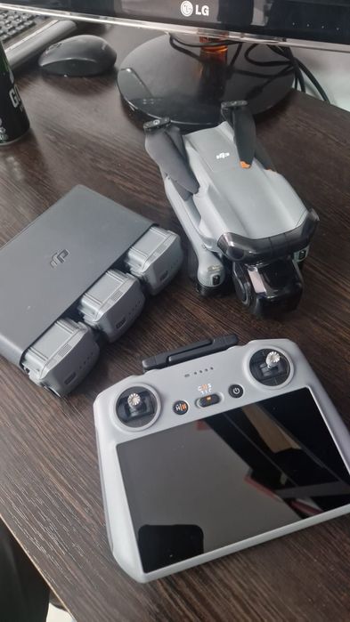 Дрон, квадрокоптер  DJI 3 air