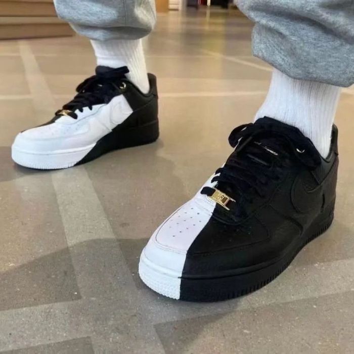 Nike Air Force black and white