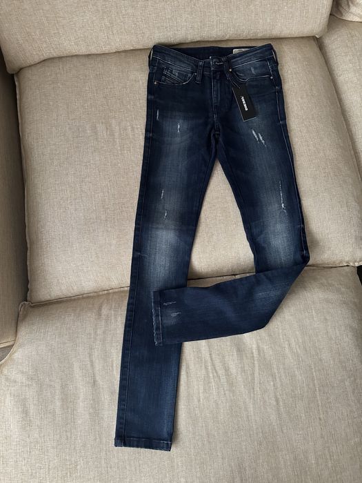 Blugi Disel marime 25