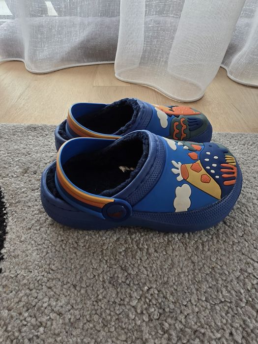 Crocs next cu captuseala marimea 25.5