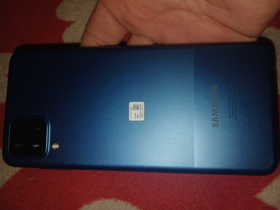 Samsung A12  /64gb