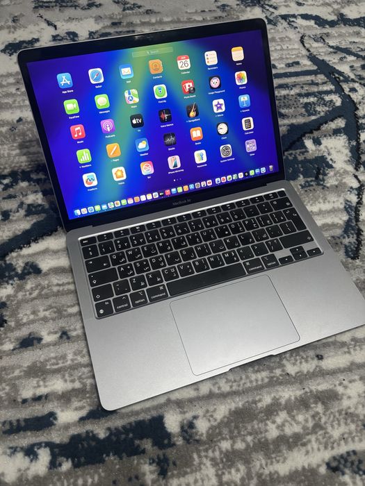 Macbook Air M1 256/8 GB