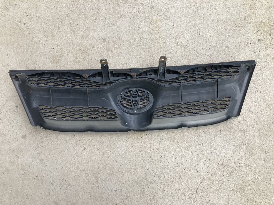 Решетка за тойота хайлукс/toyota hilux 05-09г
