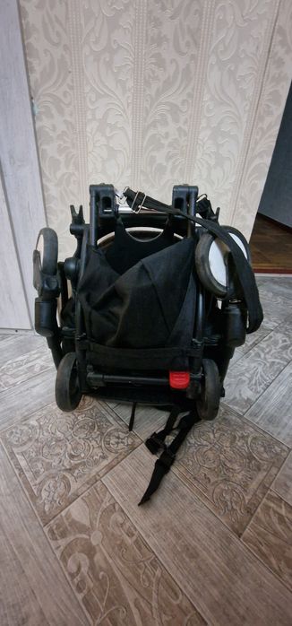 Продам коляску складную