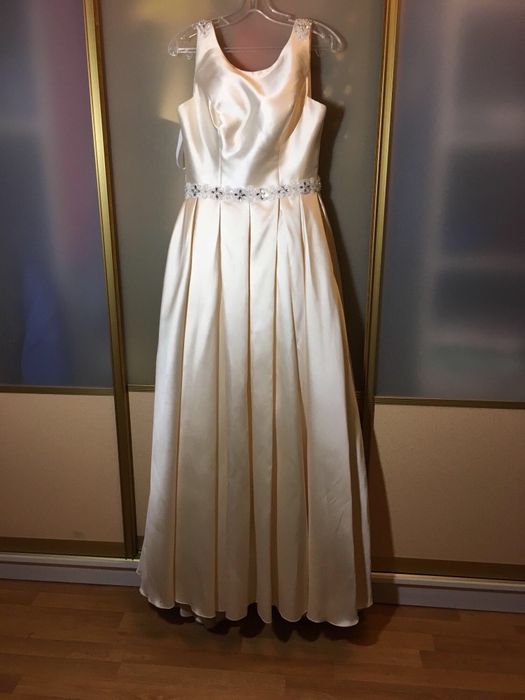 Платье свадебное