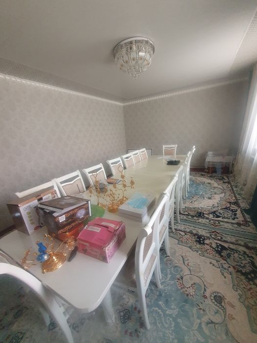 Продам стол стуля