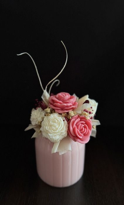 Creatii handmade din ceara naturala | Figurine, aranjamente florale, odorizante, lumanare gender reveal