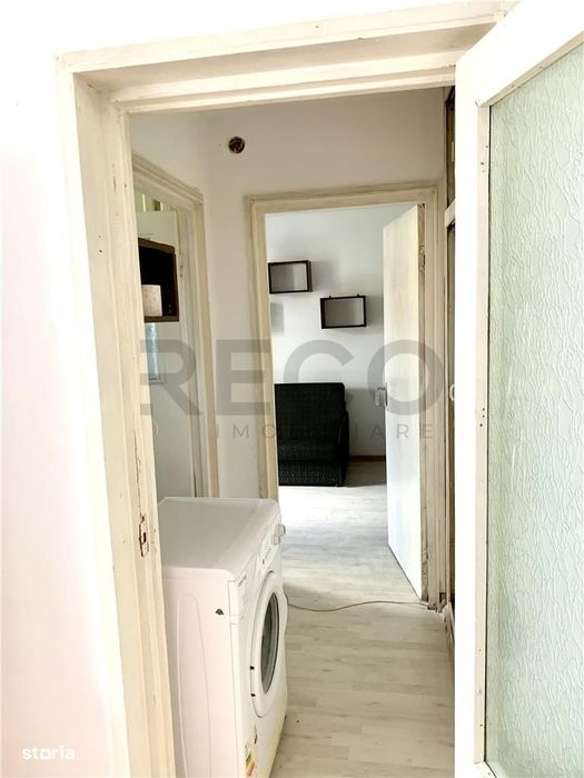 RECO Apartament 2 camere, semidecomandat