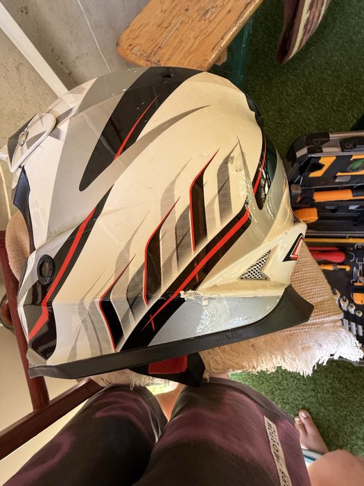 Casca cross xl zgariata