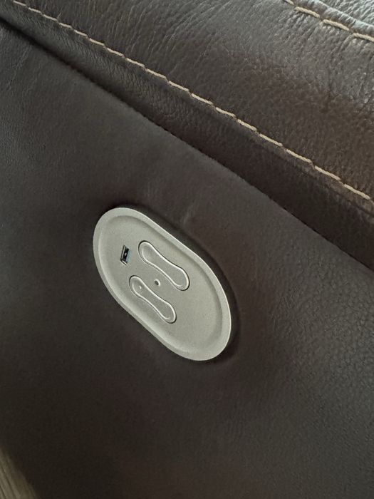 Canapea si fotoliu cu recliner din piele naturala- Mobexpert