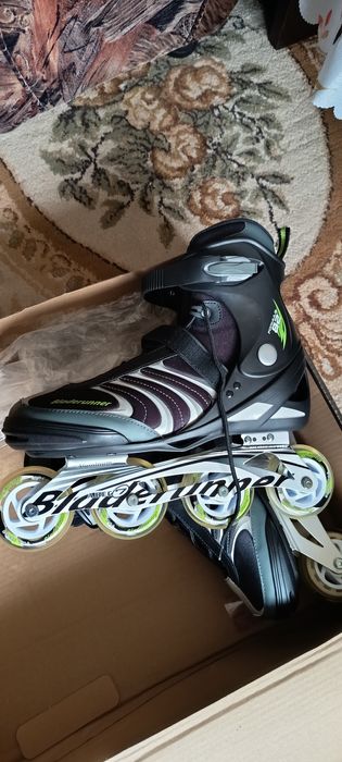 Нови, неупотребявани ролери BLADERUNNER