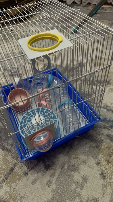 Продам клетку для хомяка