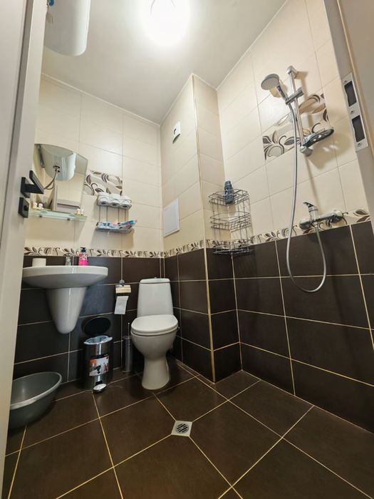 Дава се под наем Двустаен апартамент в Бургас, Център - 52 кв.м за 548.25 € - Снимка #1