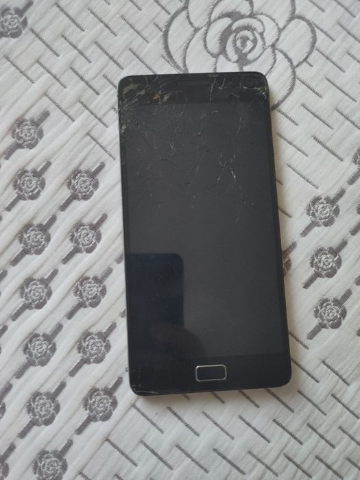 Lenovo Vibe P1 (P1c58)