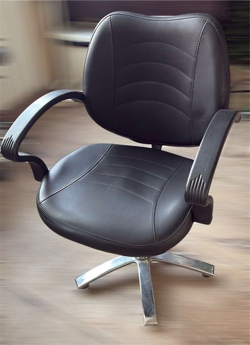 Scaun hidraulic coafor salon