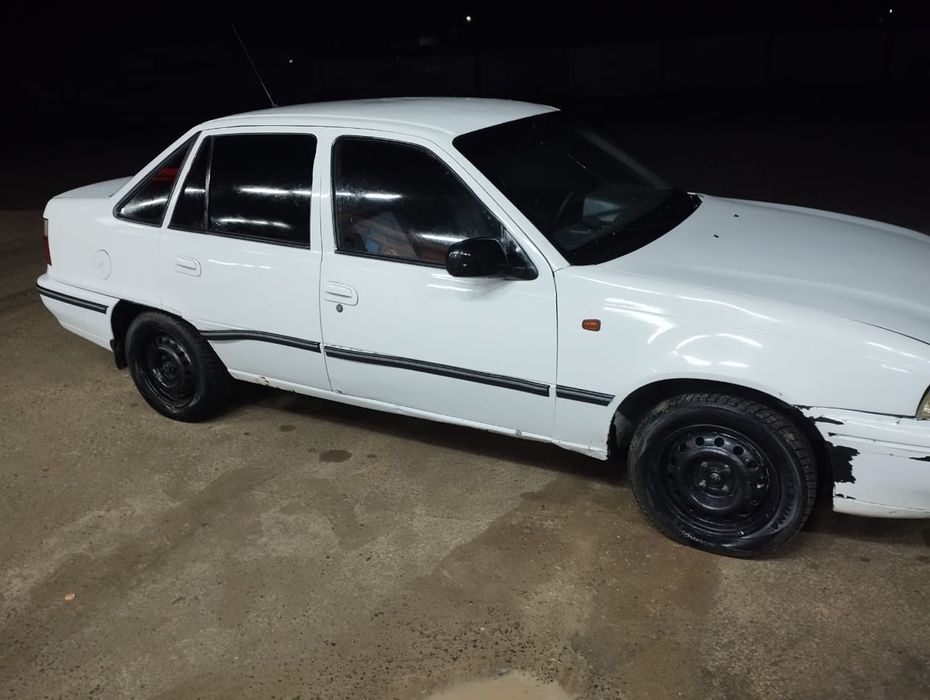 Продам Нексия 1 без вложений