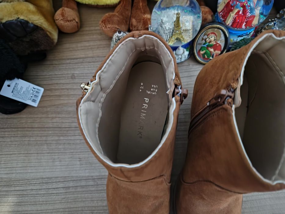 Botine  maro/camel din imitație de piele întoarsă,mărimea 37.