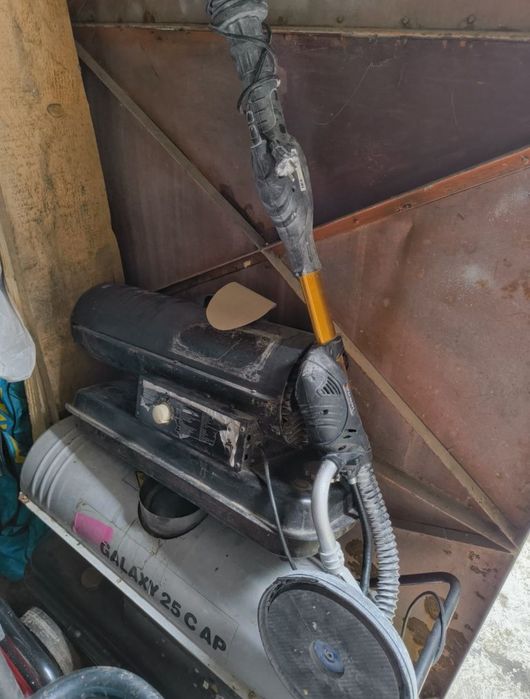 Închiriez girafa cu aspirator