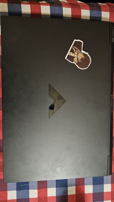 Лаптоп HP Victus