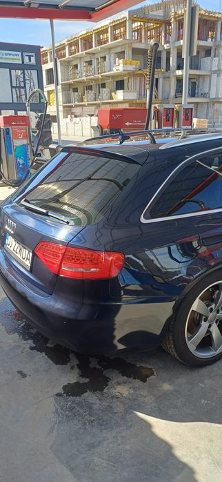 Audi A4 B8 2.0 TDI 140 Cp An 2011 Euro 5 Auto Impecabil