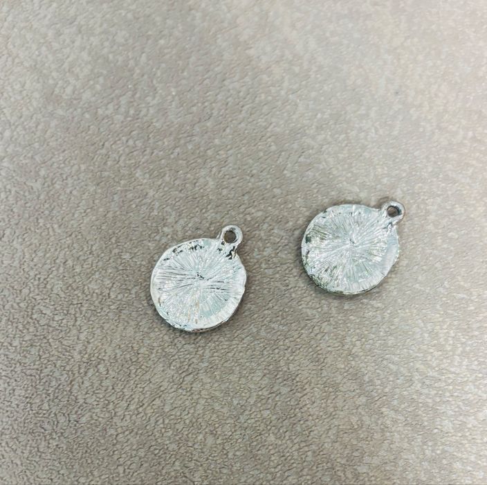 Продам серьги в отличном состоянии.