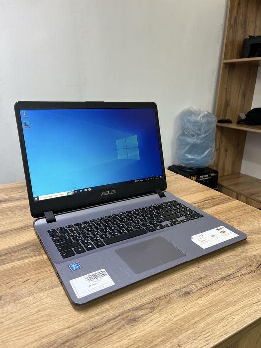 Ноутбук Asus Pentium N5